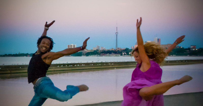 Jubilation Foundation Teaching Artist Fellow Guy Thorne (left)